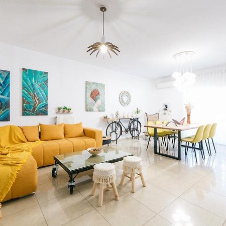 Grand Lux Apartment Сере Экстерьер фото