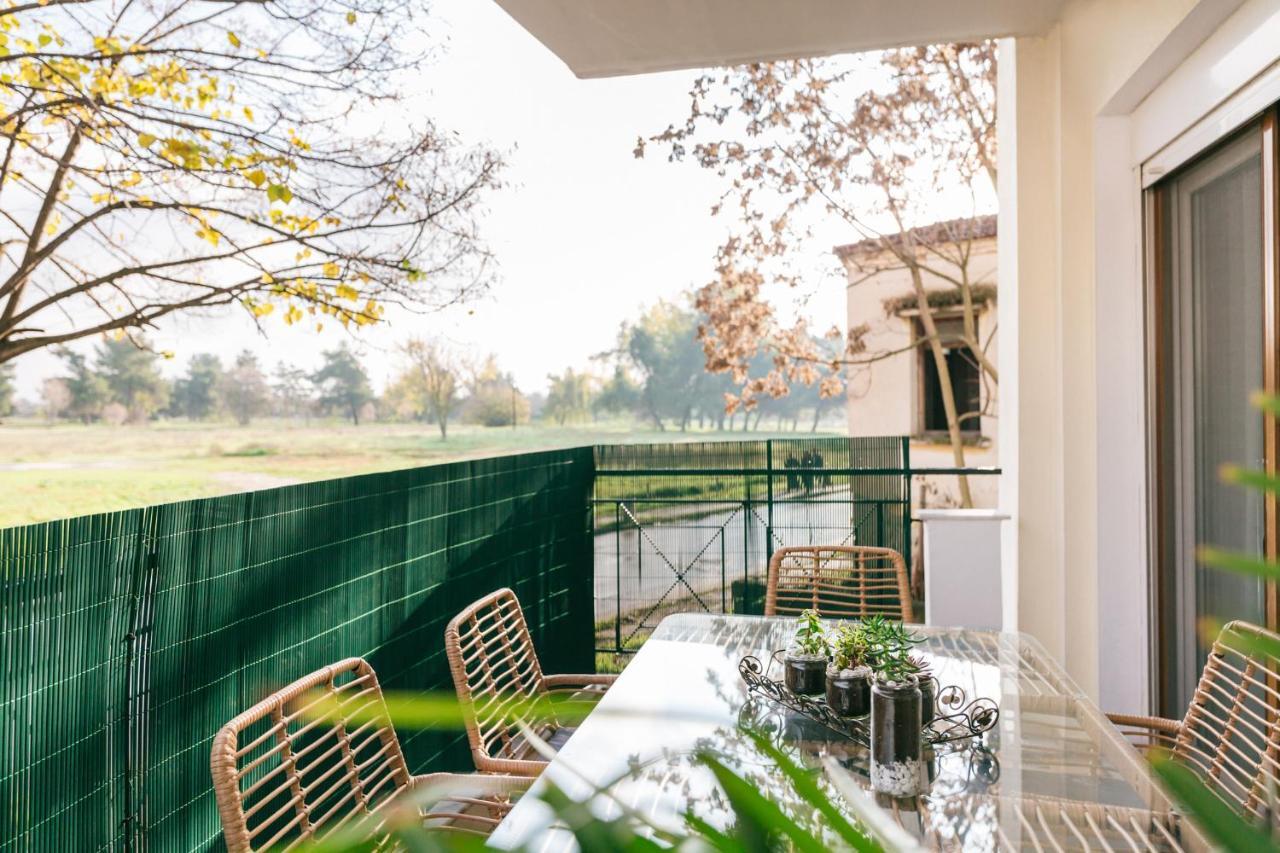 Grand Lux Apartment Сере Экстерьер фото