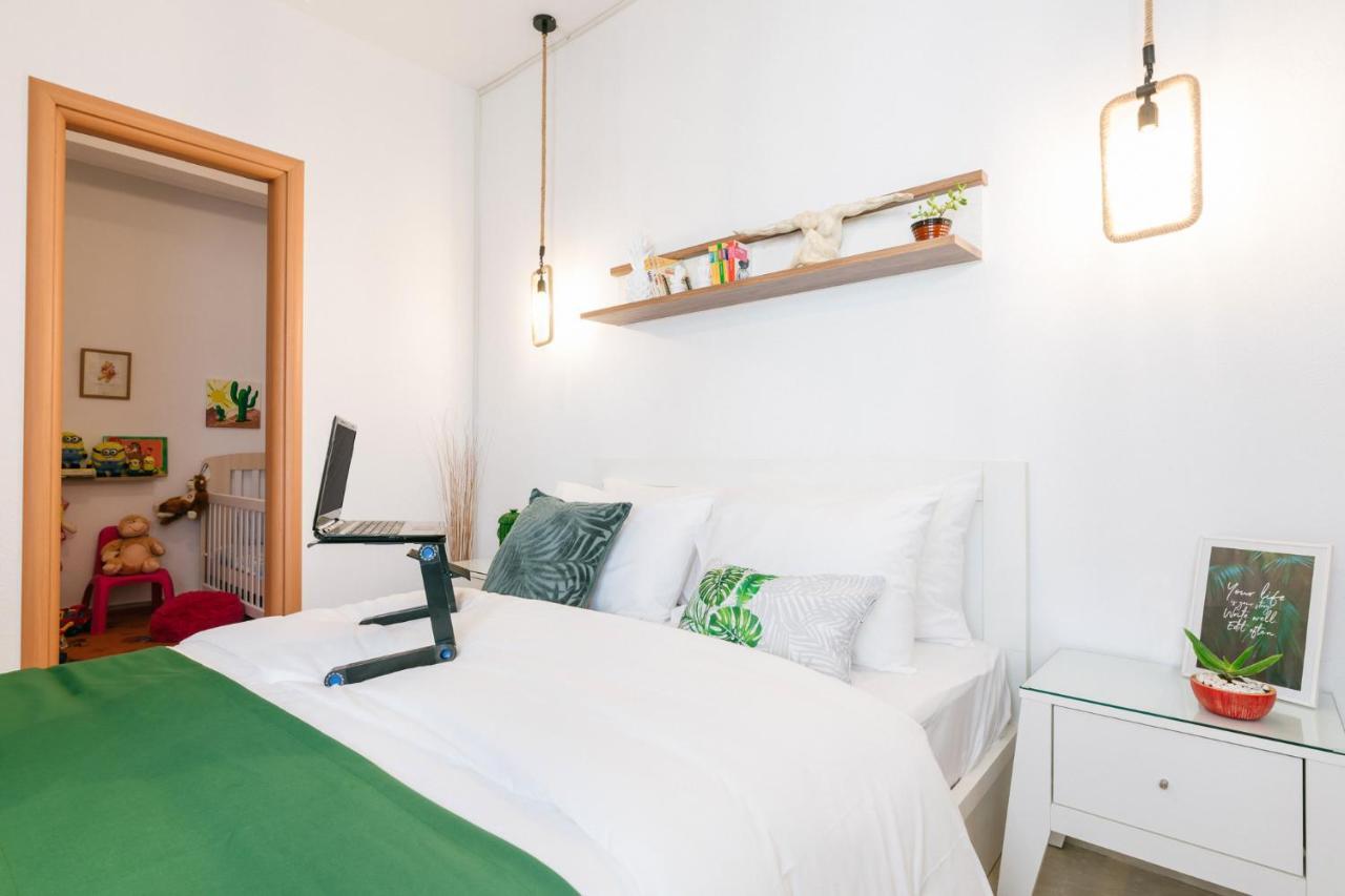 Grand Lux Apartment Сере Экстерьер фото