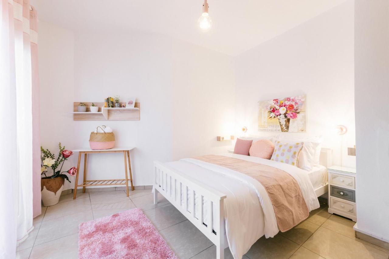 Grand Lux Apartment Сере Экстерьер фото