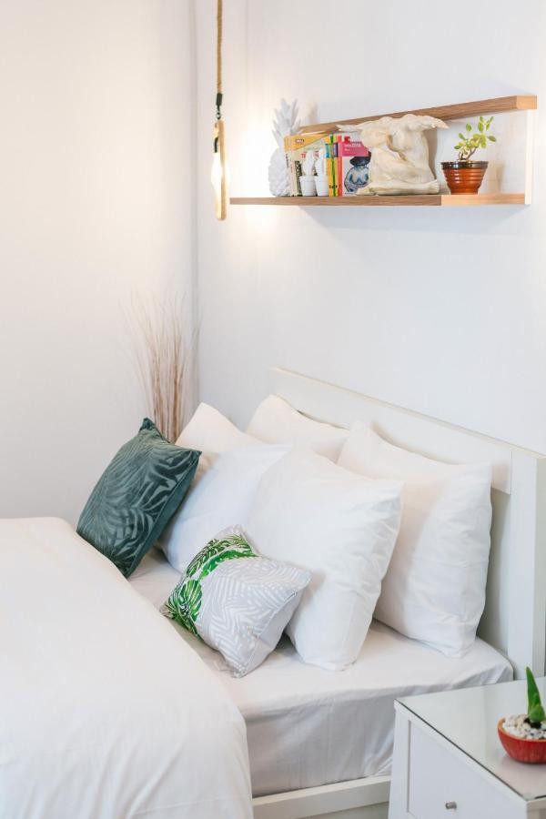 Grand Lux Apartment Сере Экстерьер фото